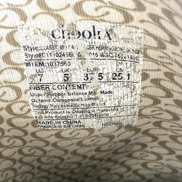 Chooka | Matte Black & Herringbone Mid-Rise Rain Boot - Picture 11 of 11